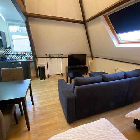 Rotterdam Inn エクステリア 写真