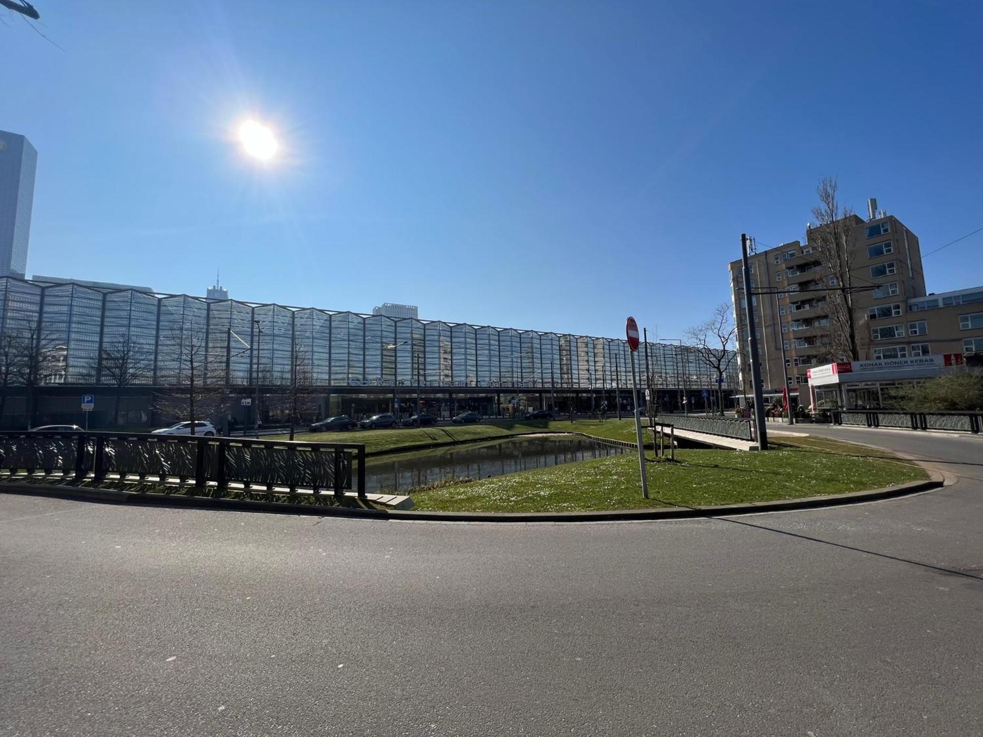 Rotterdam Inn エクステリア 写真