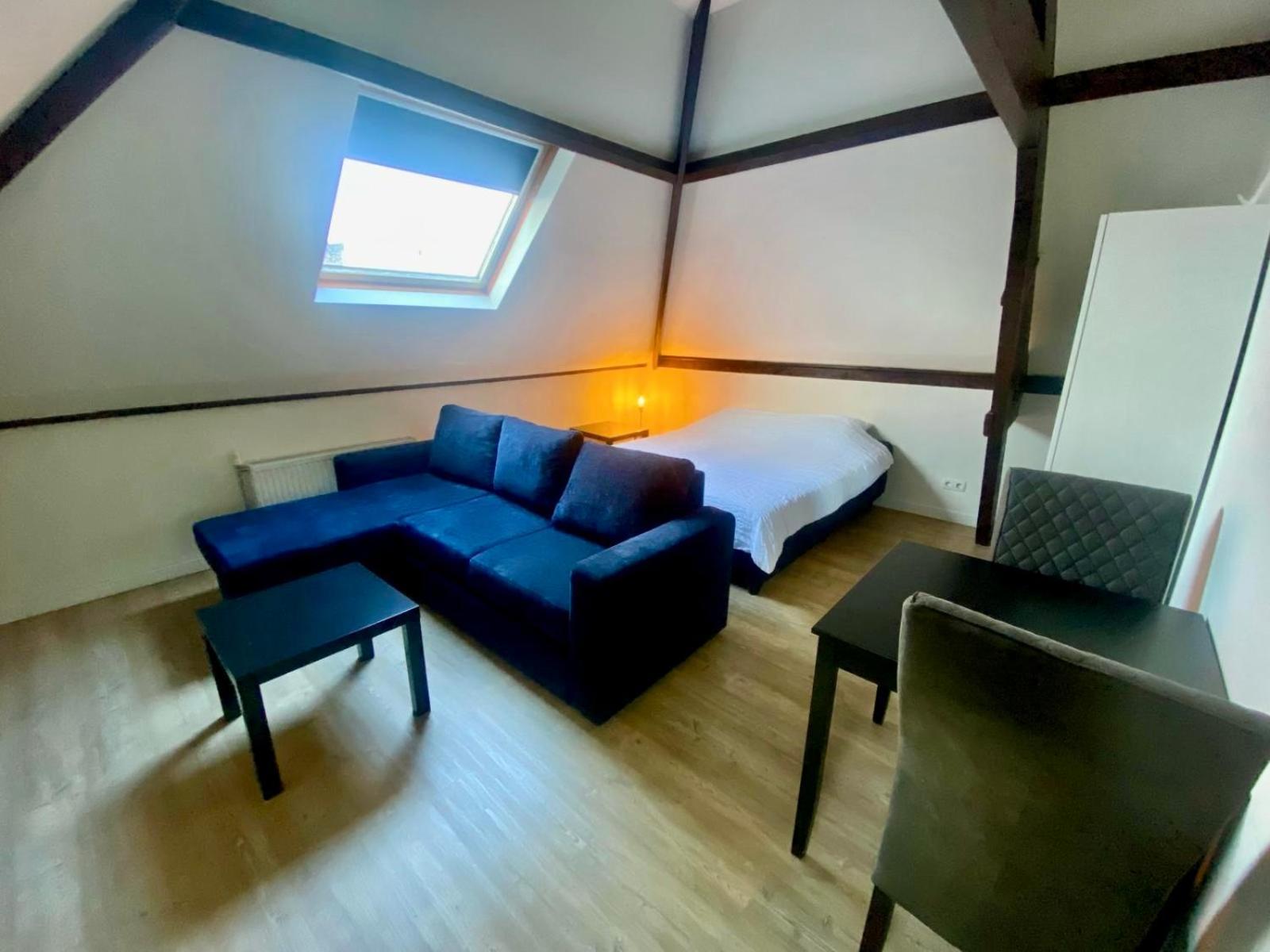 Rotterdam Inn エクステリア 写真